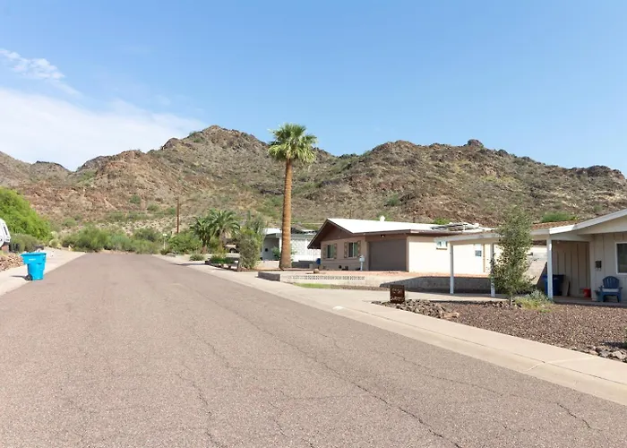 Mountain Views Hiking & Adventure Holiday home *
